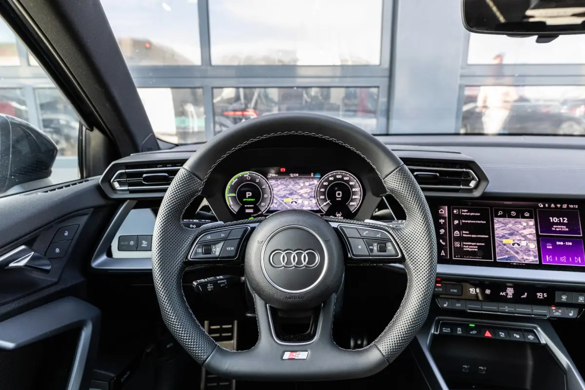 40 TFSIe 204pk PHEV S Edition | 19" Velgen | Trekhaak Afneembaar | SONOS Audio