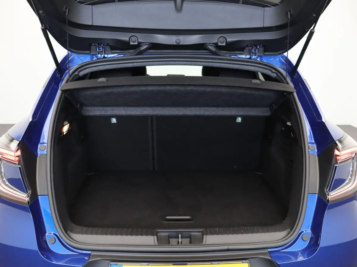 full hybrid 145pk E-Tech Esprit Alpine | Stuurverwarming | Adaptive Cruise | Digitale Cockpit | Achteruitrijcamera | Google Navigatie |