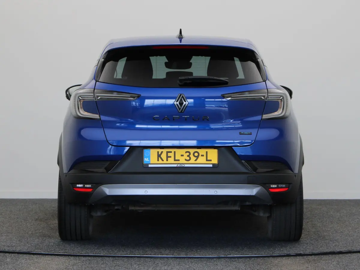 full hybrid 145pk E-Tech Esprit Alpine | Stuurverwarming | Adaptive Cruise | Digitale Cockpit | Achteruitrijcamera | Google Navigatie |