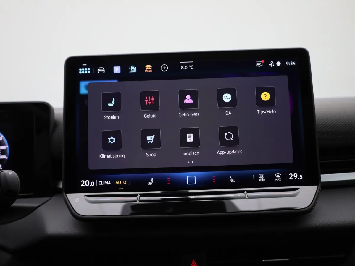 1.5 eTsi Style First Edition | DEMO | PANORAMADAK | ACHTERUITRIJCAMERA | BLACK STYLE | STOELMASSAGE | STOELVERWARMING | STUURVERWARMING | ELEKTRISCHE KOFFERKLEP | IQ LIGHTS | SFEERVERLICHTIN