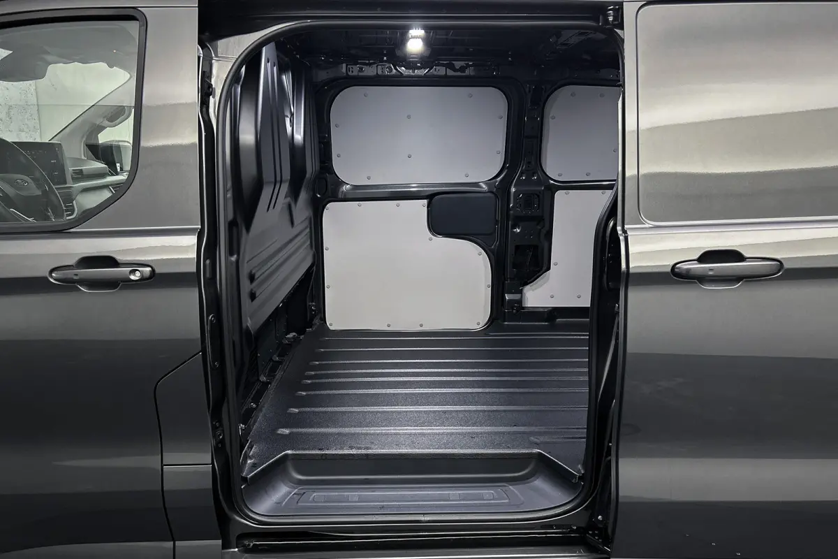 Cust. 320 L2H1 Sport 65 kWh | 2x schuifdeur | 2-zitplaatsen rechtsvoor | Stoelverwarming