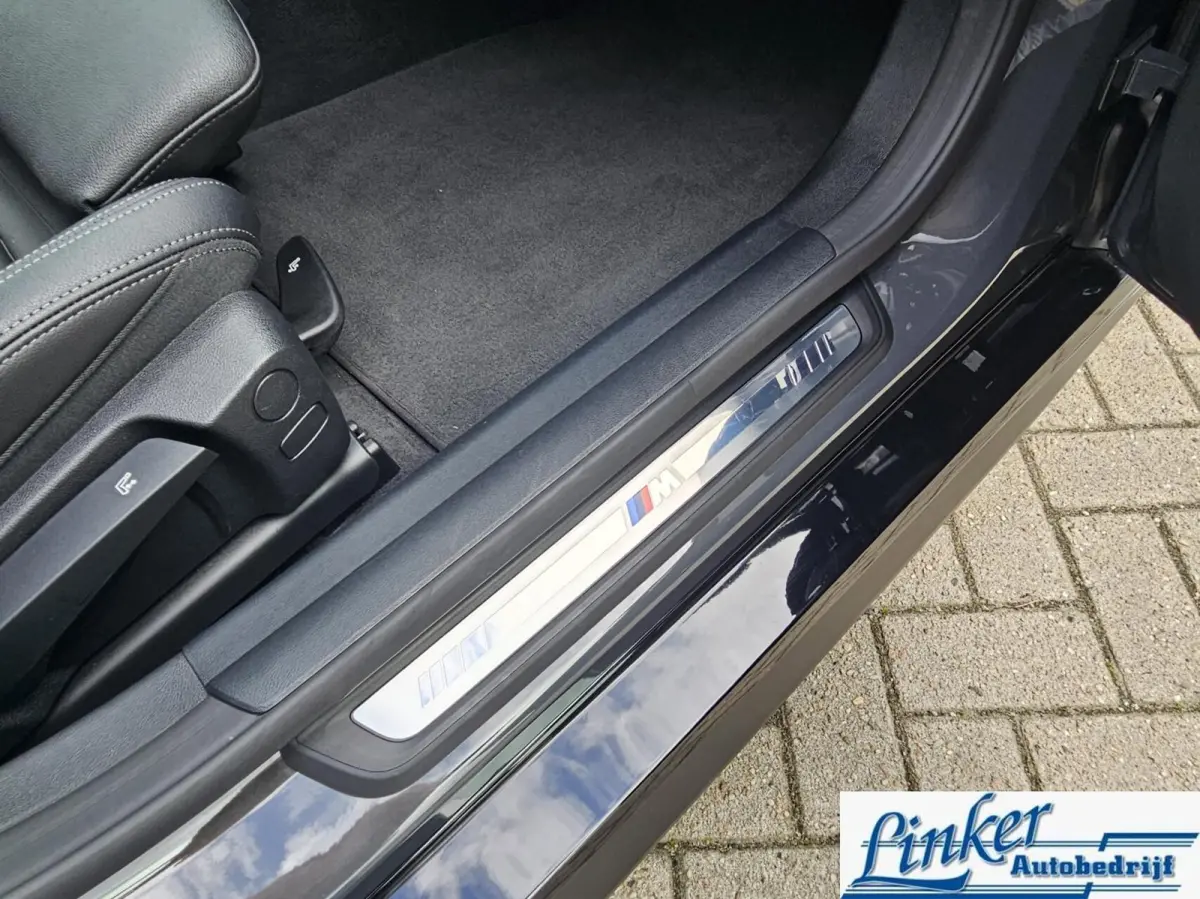 420i Business Edition M-SPORT SCHUIFDAK CAMERA NL-AUTOS