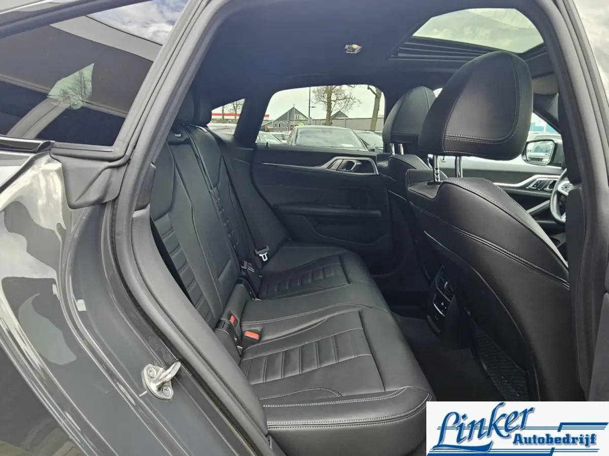 420i Business Edition M-SPORT SCHUIFDAK CAMERA NL-AUTOS