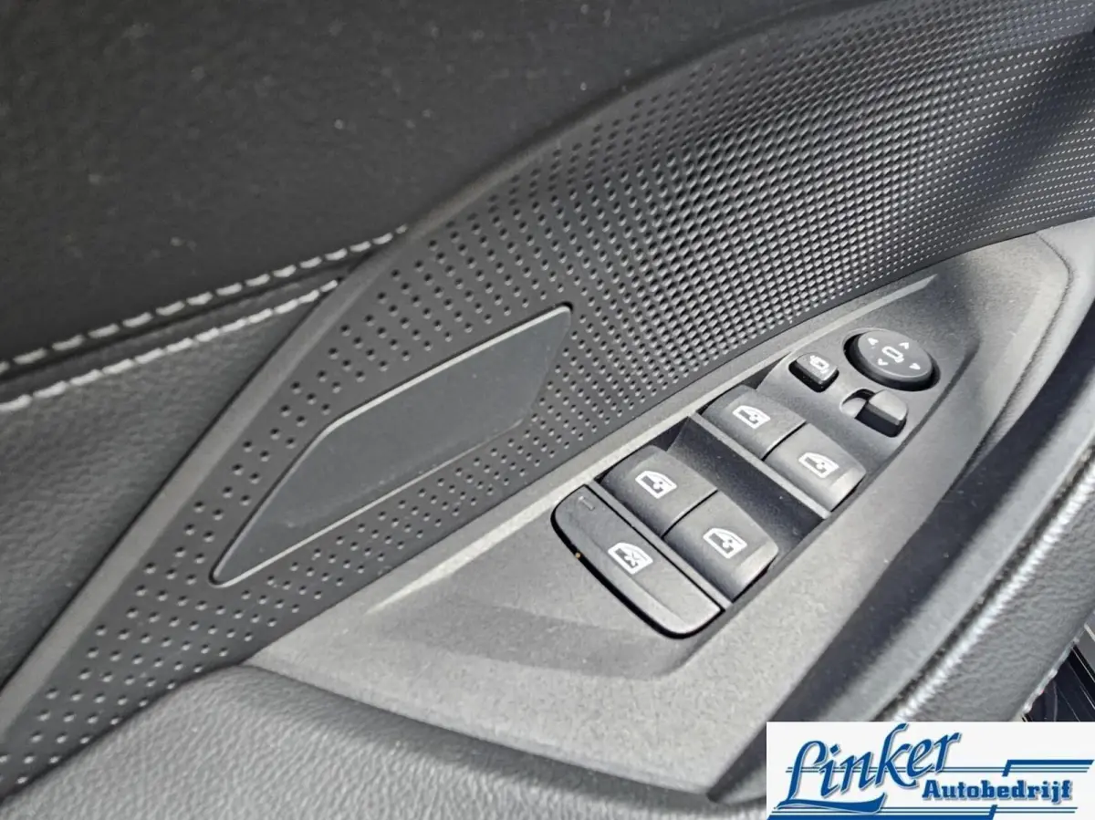420i Business Edition M-SPORT SCHUIFDAK CAMERA NL-AUTOS