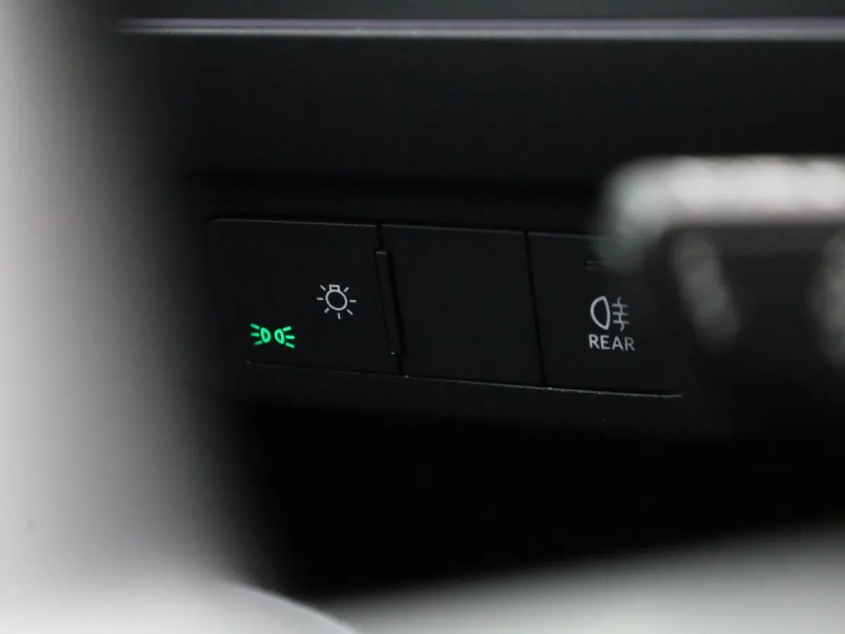 45 Edition 82 kWh l Climate control l Navigatie l Parkeersensoren l Apple Carplay / Android Auto l Privacy glas l Stoelverwarming l Ledkoplampen l Audi virtual cockpit l Audi sound system