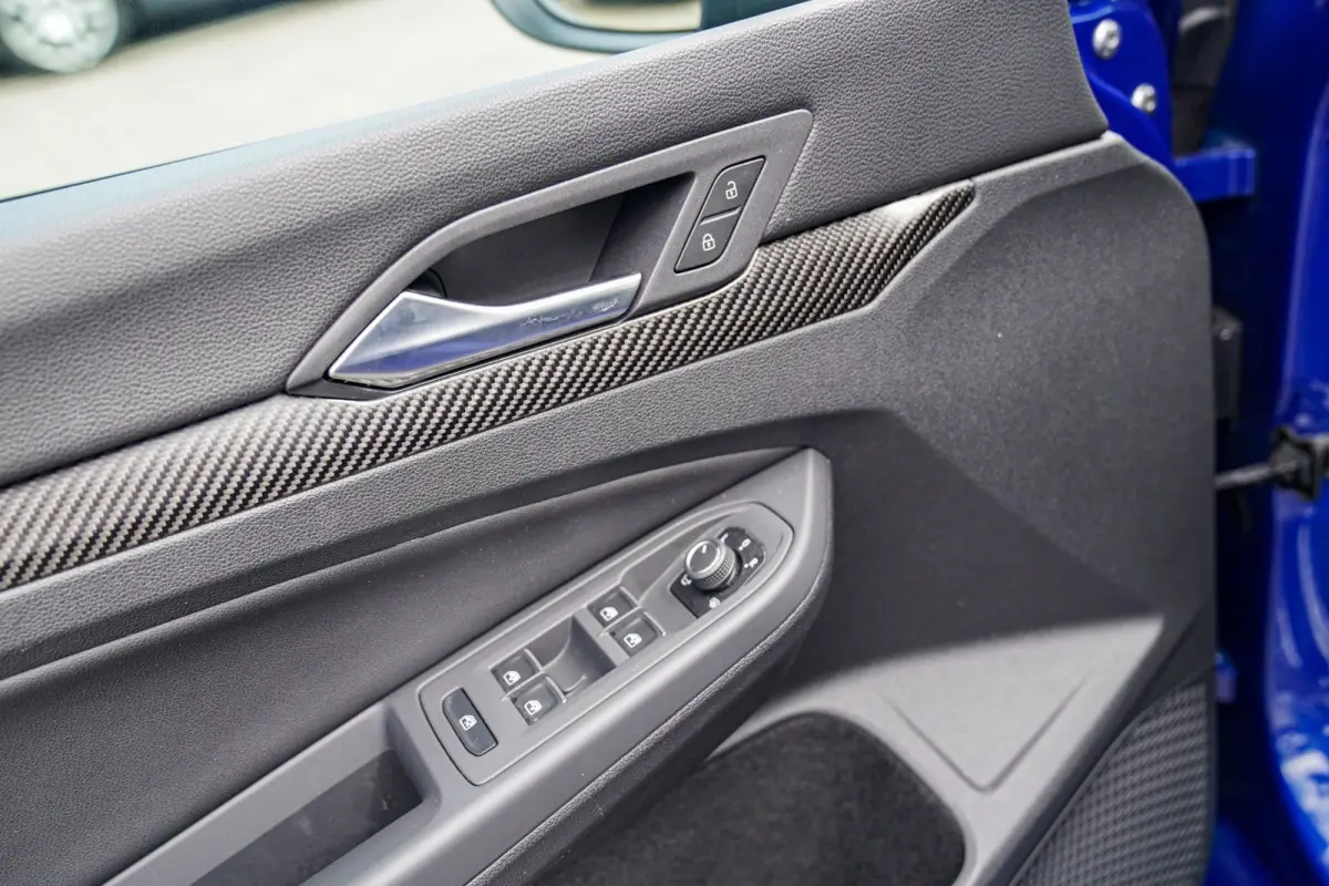 2.0 TSI R 4Motion | Stoelverkoeling | Carbon | Stuurwielverwarming | Akrapovic | Harman\Kardon