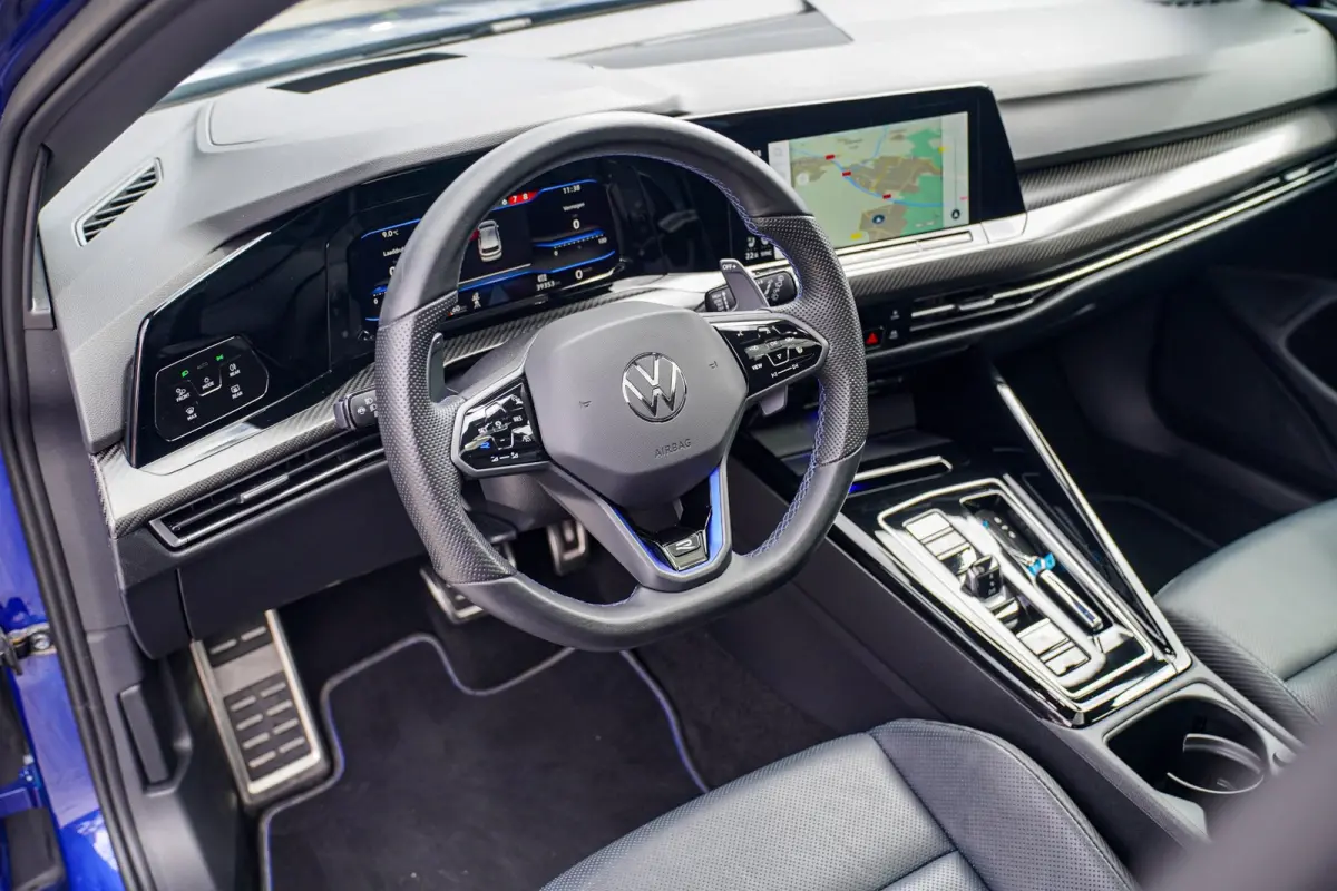 2.0 TSI R 4Motion | Stoelverkoeling | Carbon | Stuurwielverwarming | Akrapovic | Harman\Kardon