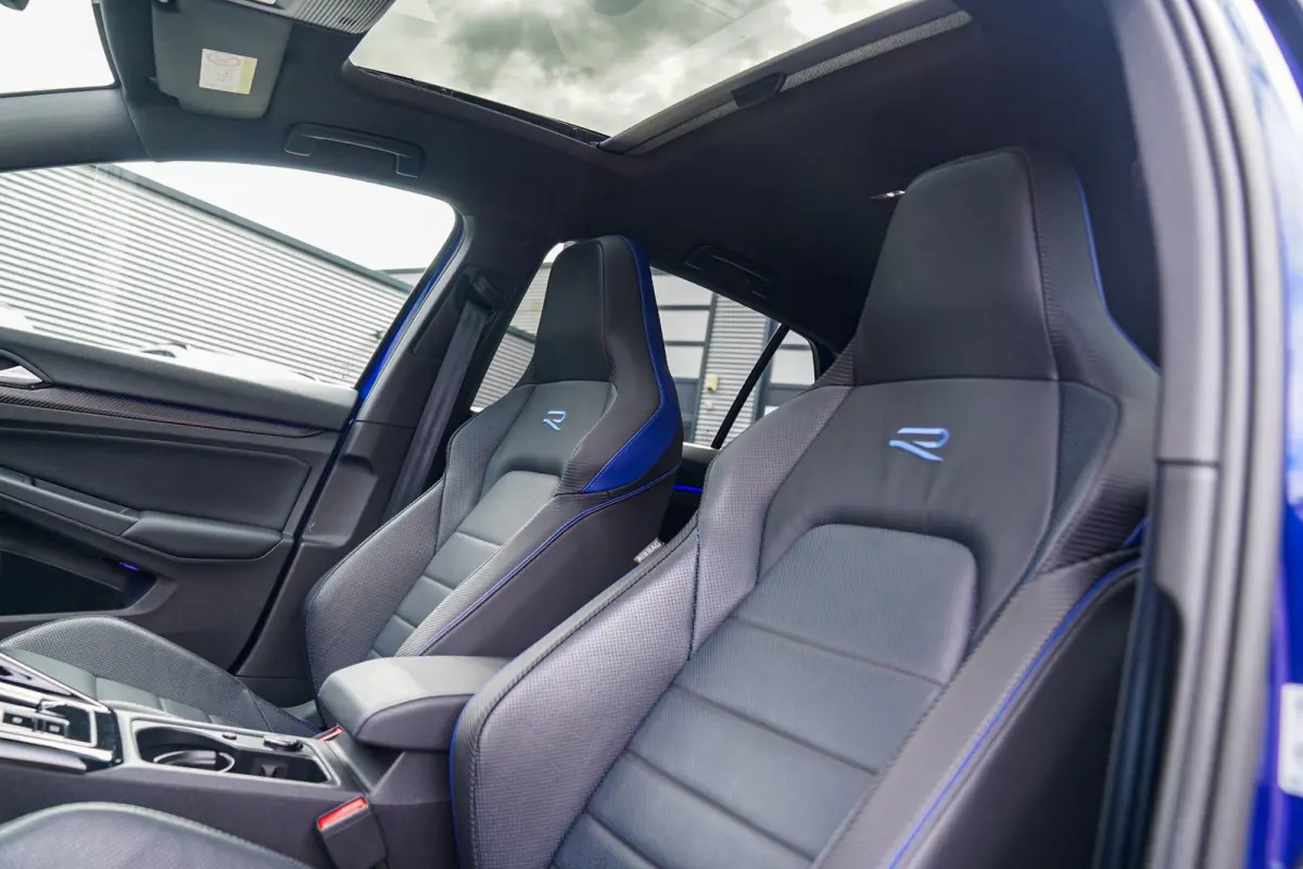 2.0 TSI R 4Motion | Stoelverkoeling | Carbon | Stuurwielverwarming | Akrapovic | Harman\Kardon