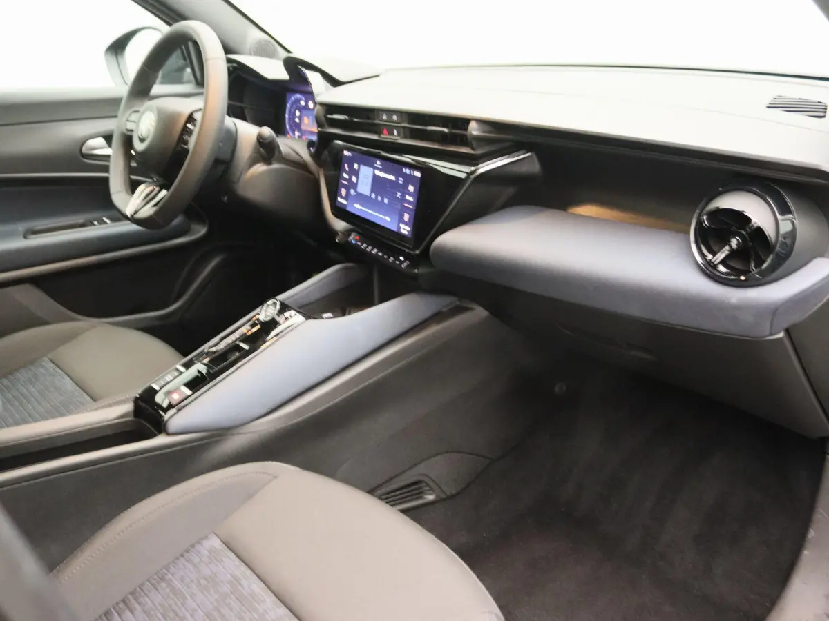 Elettrica 54 kWh | Apple Carplay/Android Auto | Cruise Control | Lichtmetalen Velgen | Airconditioning |