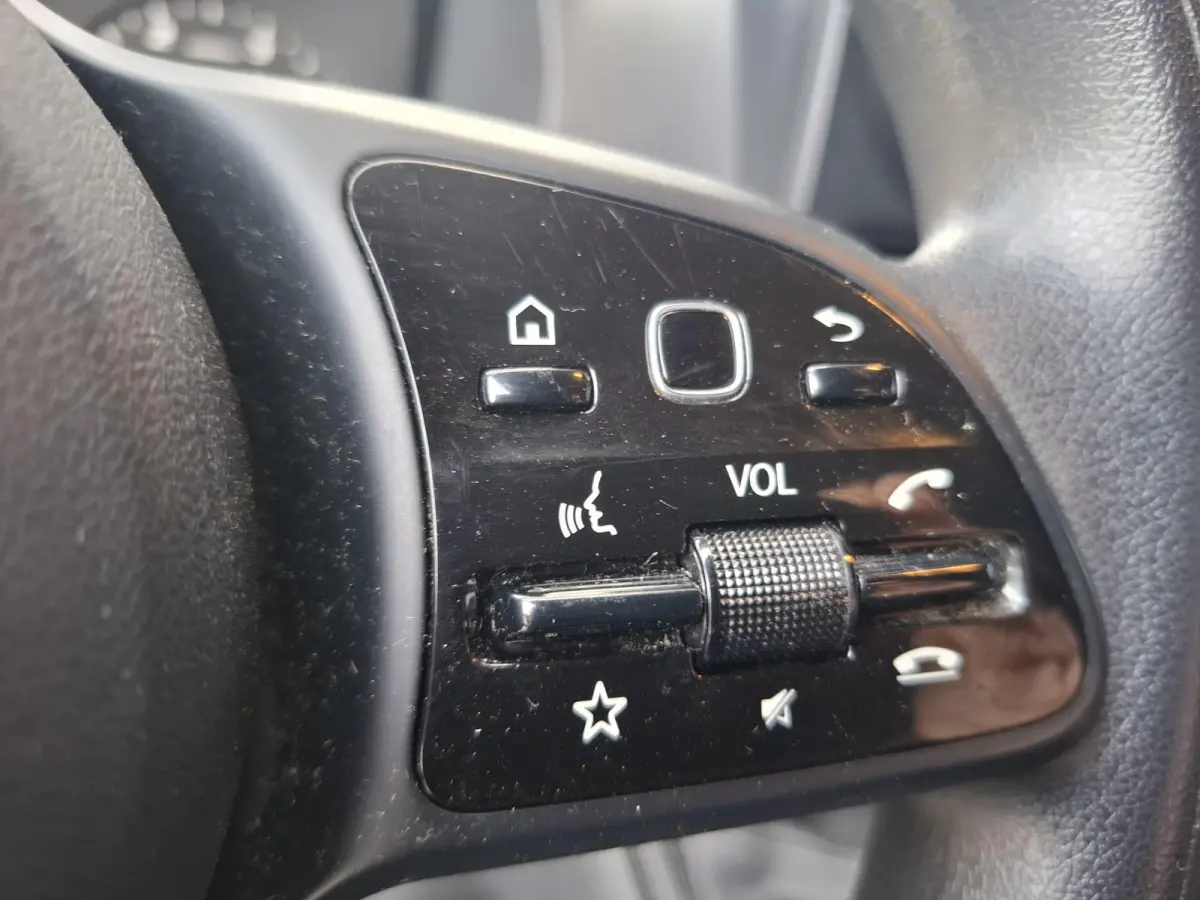 311 2.2 CDI L2H2 AIRCO / CAMERA / 3 ZITS / DEALER ONDERHOUDEN / NAVI