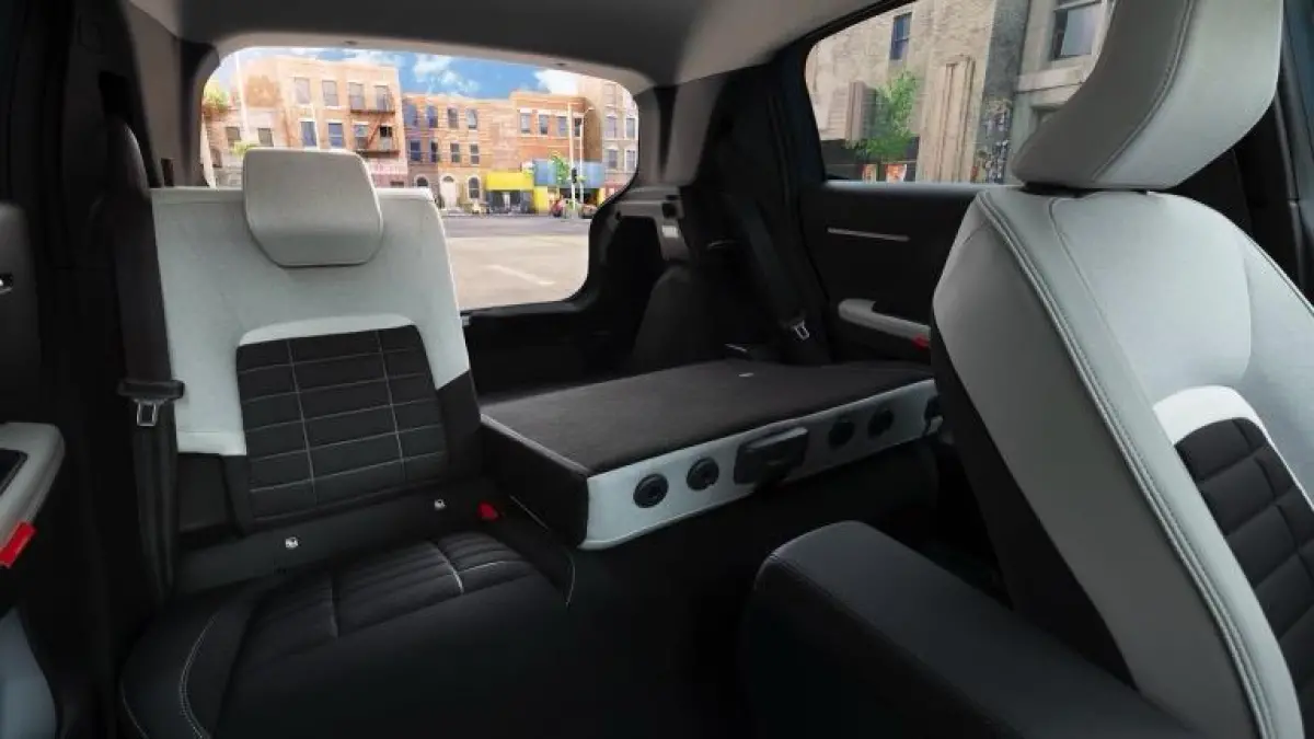 Max 113pk 44 kWh Citroen Ë-C3 Max 44 kWh | 113 PK | 320 km actieradius | Apple carplay | Cruise control | Parkeersensoren achter |