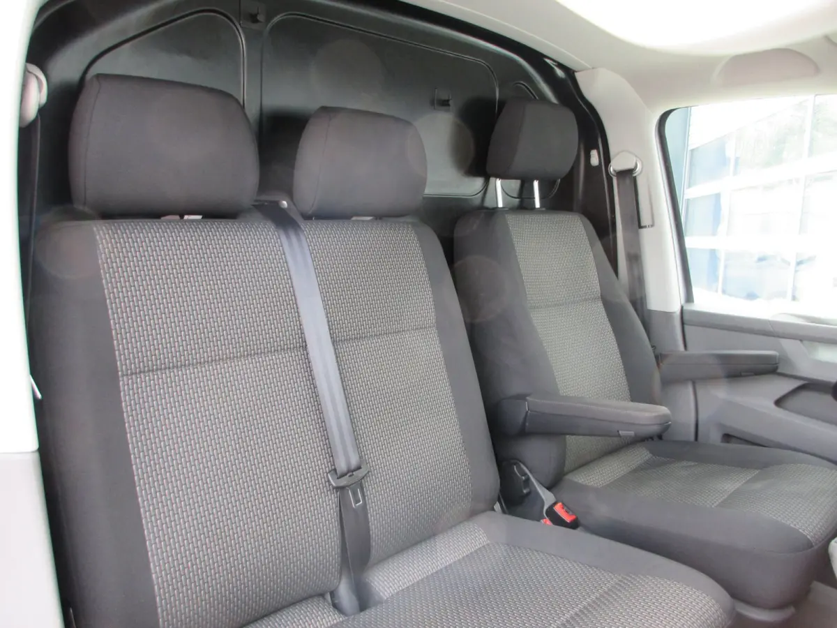 2.0 TDI L2, 150pk, Automaat, Airco, Navigatie, Camera, 3-Zits.