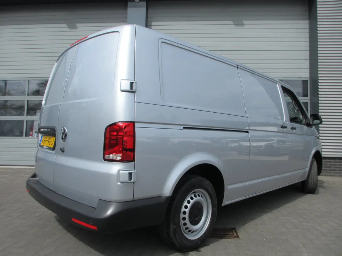 2.0 TDI L2, 150pk, Automaat, Airco, Navigatie, Camera, 3-Zits.