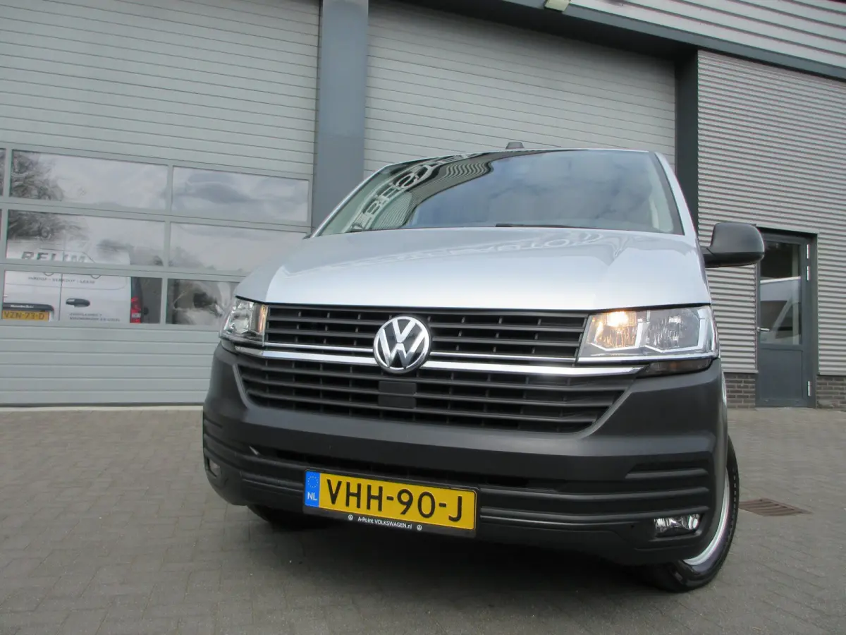2.0 TDI L2, 150pk, Automaat, Airco, Navigatie, Camera, 3-Zits.