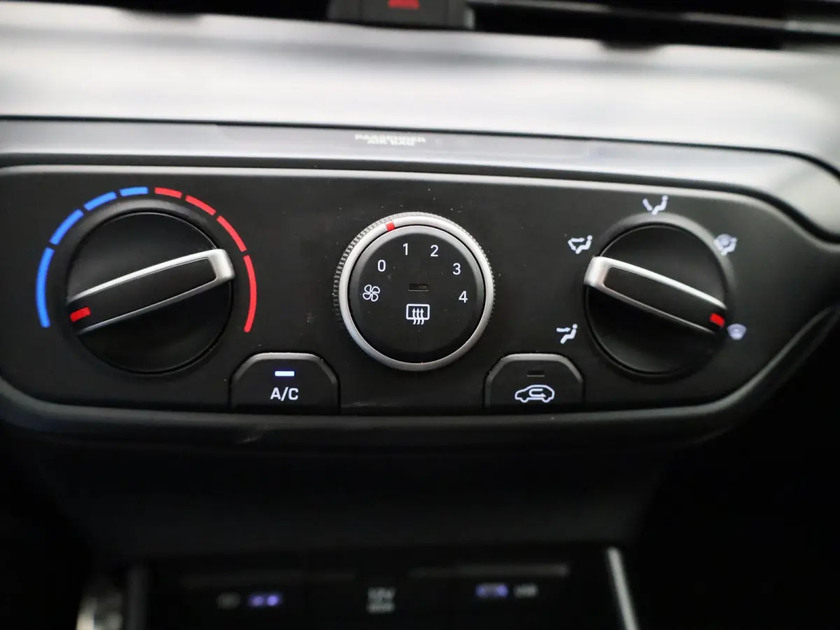 1.0 T-GDI Comfort | Apple Carplay / Android Auto | Virtual Cockpit | Lichtmetalen Velgen | Camera |
