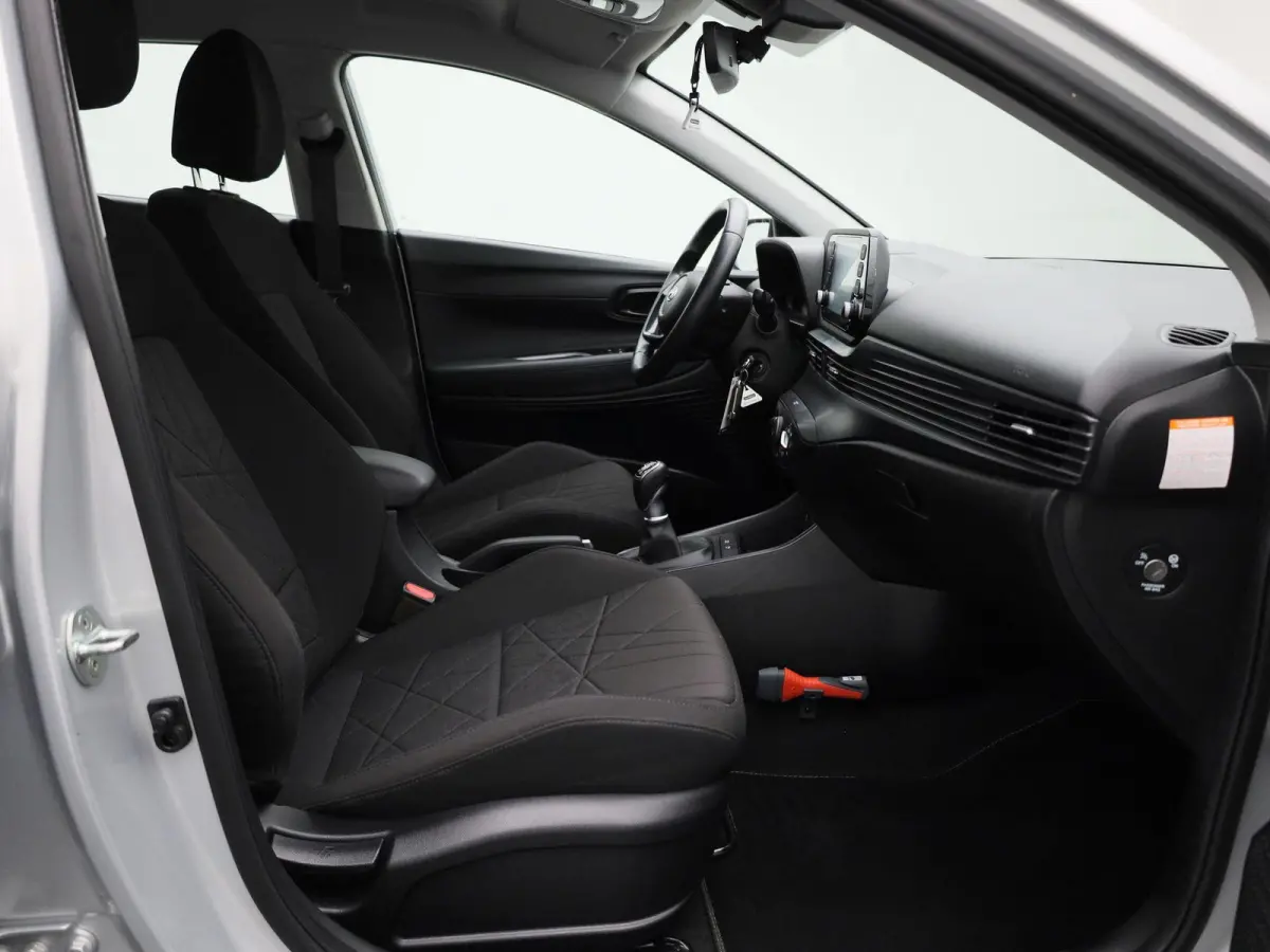 1.0 T-GDI Comfort | Apple Carplay / Android Auto | Virtual Cockpit | Lichtmetalen Velgen | Camera |