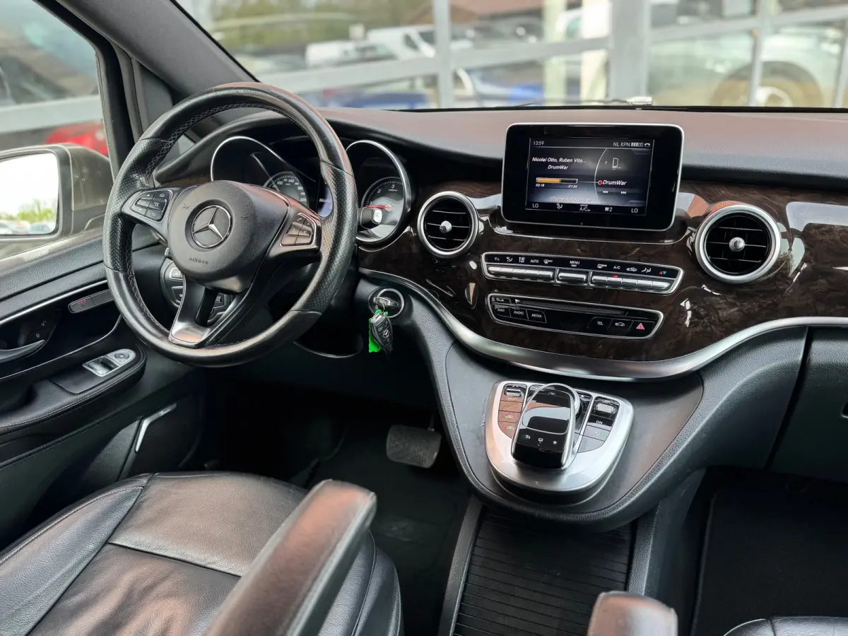 220 CDI Lang DC Avantgarde Burmester Navi Cruise