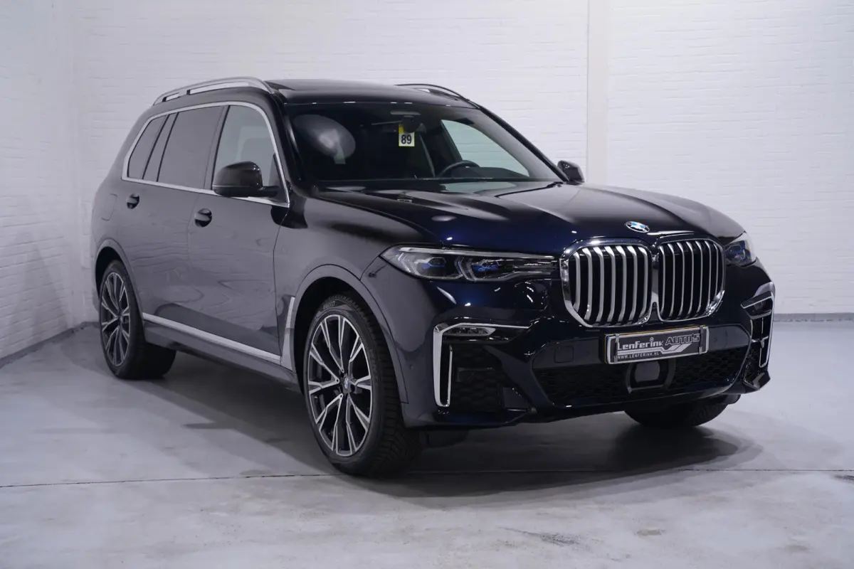 xDrive40i M Sport NAP M Stoelen Carbon spiegels Leder dashbord Massage Standverwarming Bowers & Wilkins Night Vision Rijklaar Trekhaak Panodak