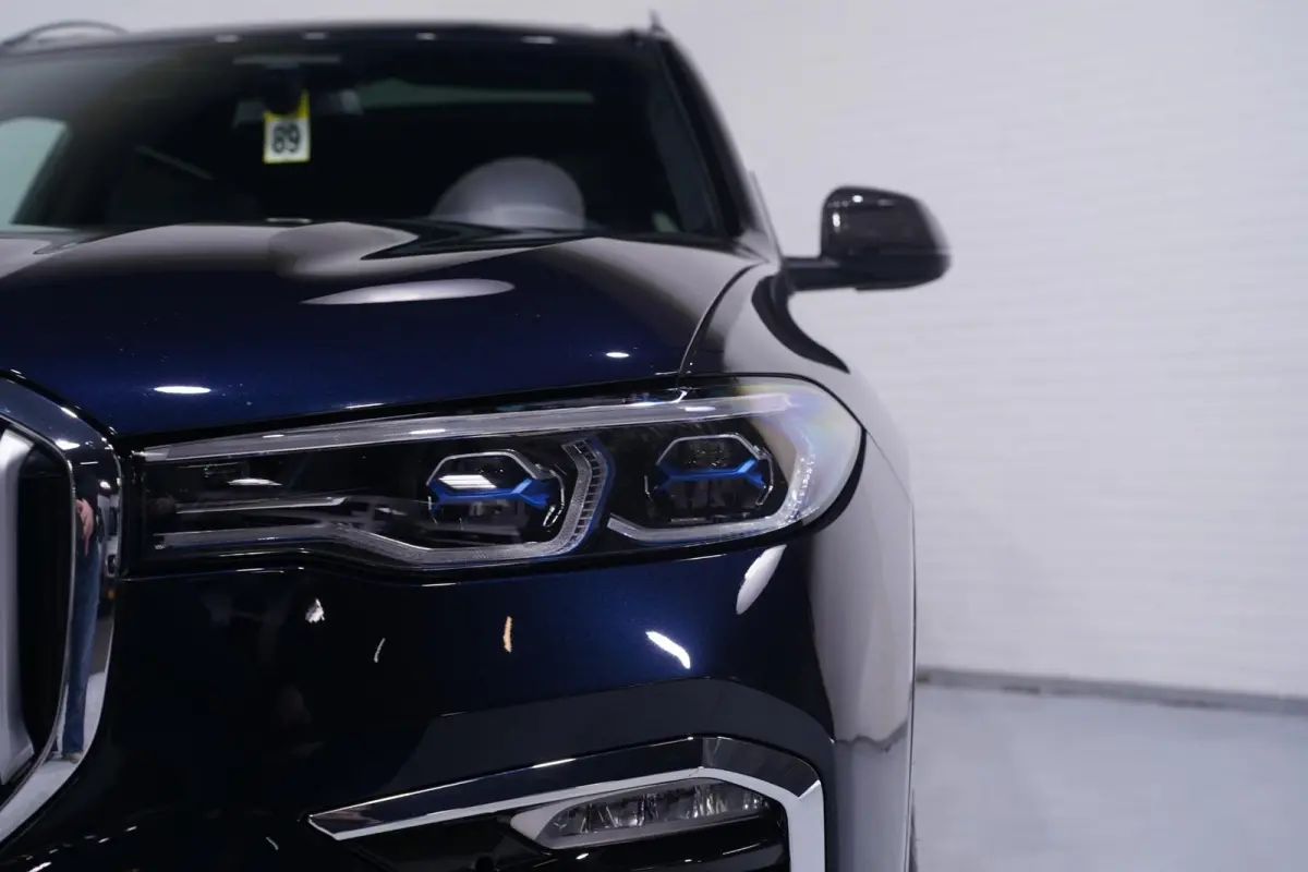 xDrive40i M Sport NAP M Stoelen Carbon spiegels Leder dashbord Massage Standverwarming Bowers & Wilkins Night Vision Rijklaar Trekhaak Panodak