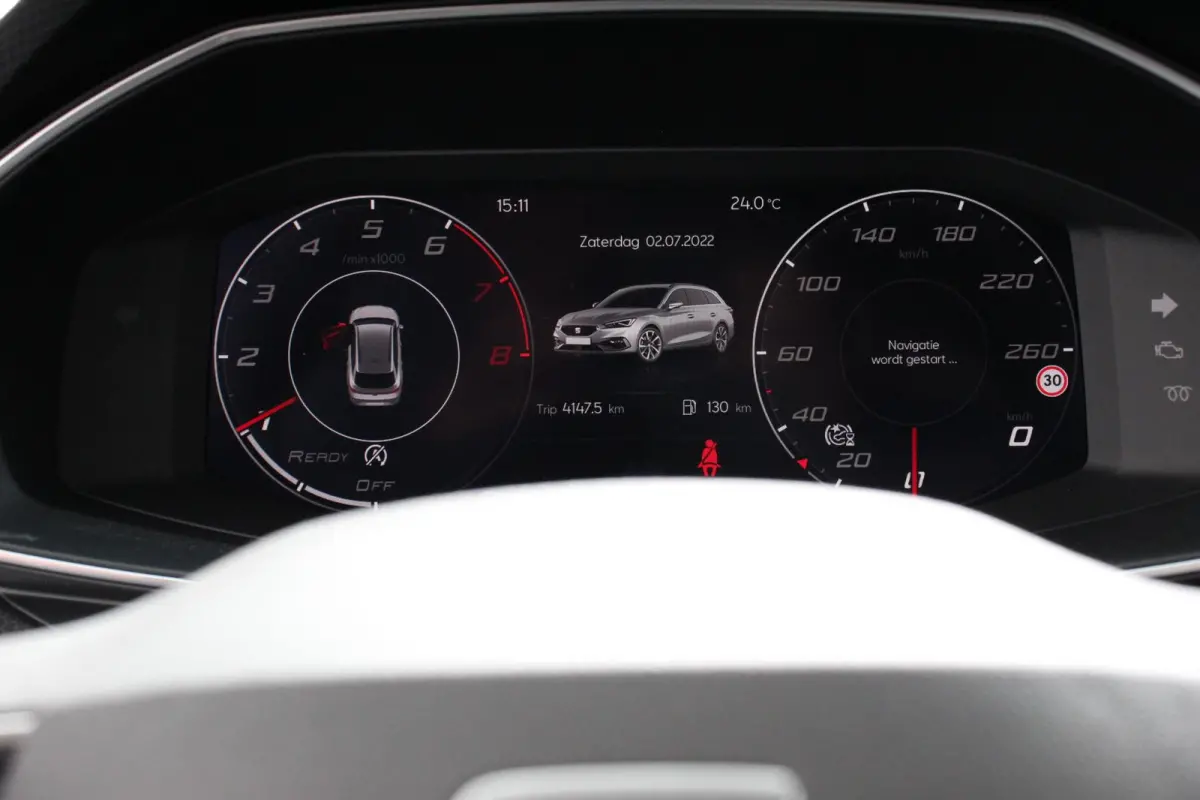 1.0 TSI Style Nieuw Type ! Navigatie Climate control Cruise adaptive Led Virtual Cockpit Lichtmetalen Velgen Parkeer sensoren Getinte ruiten