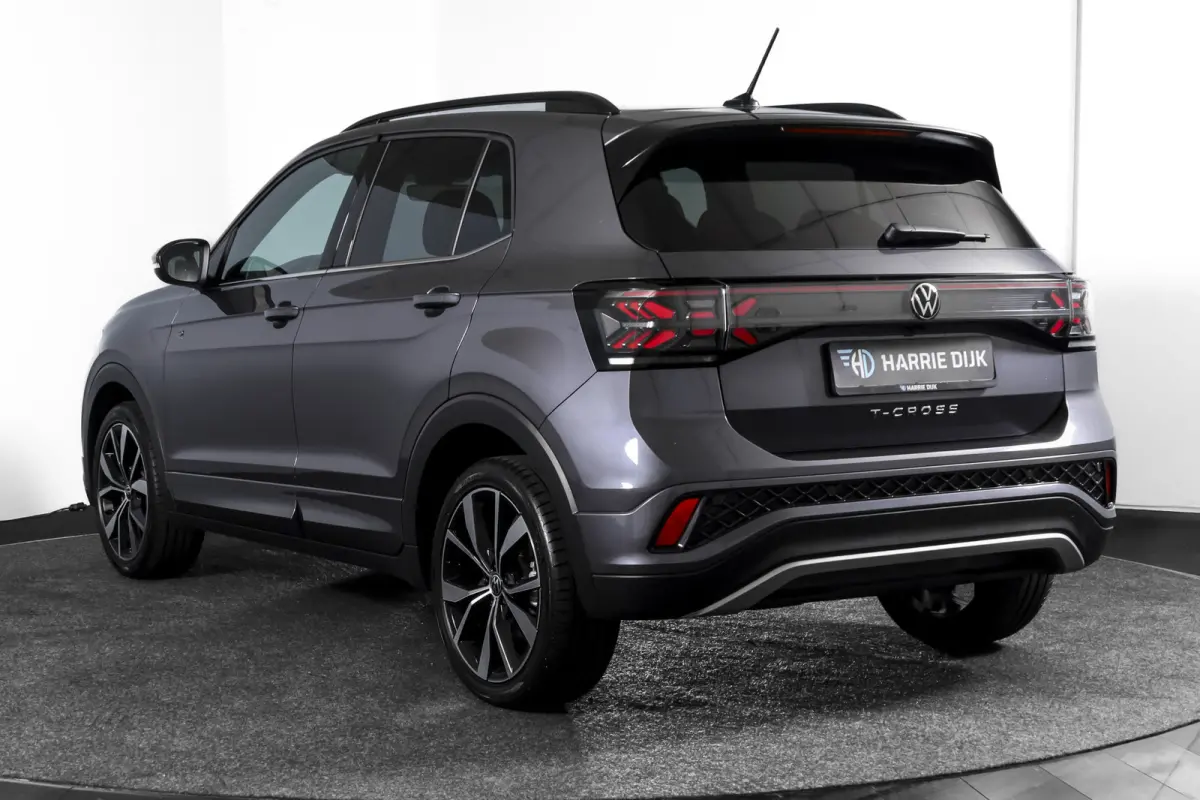 1.0 TSI 115 PK R-Line - Automaat | Dig. Cockpit | Adapt. Cruise | Camera | PDC | App. Connect | ECC | DAB | LM 18" | 3952