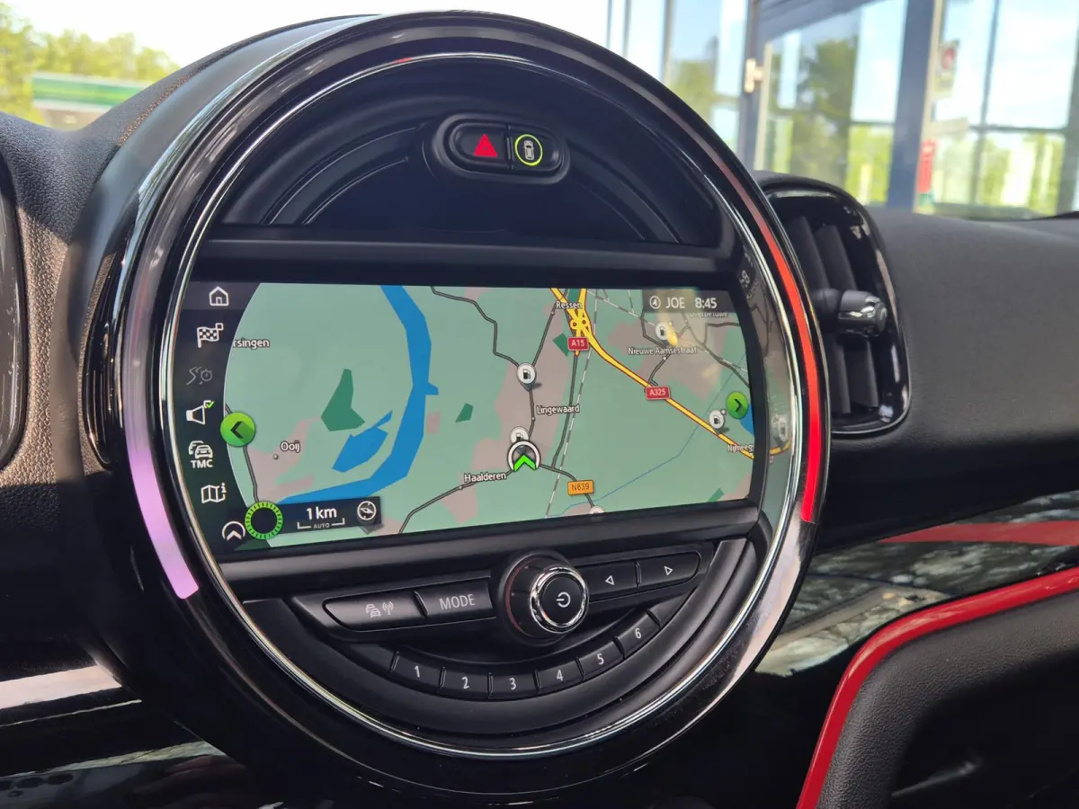 Mini 2.0 Cooper S JCW Hammersmith | Panoramadak | Leder | PDC | ECC | LM Velgen | Stoelverwarming | Navigatie |