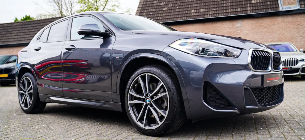 XDrive20i High Executive | Stoelverwarming | Panorama | Head Up Display | M Sport onderstel | M Sport pakket