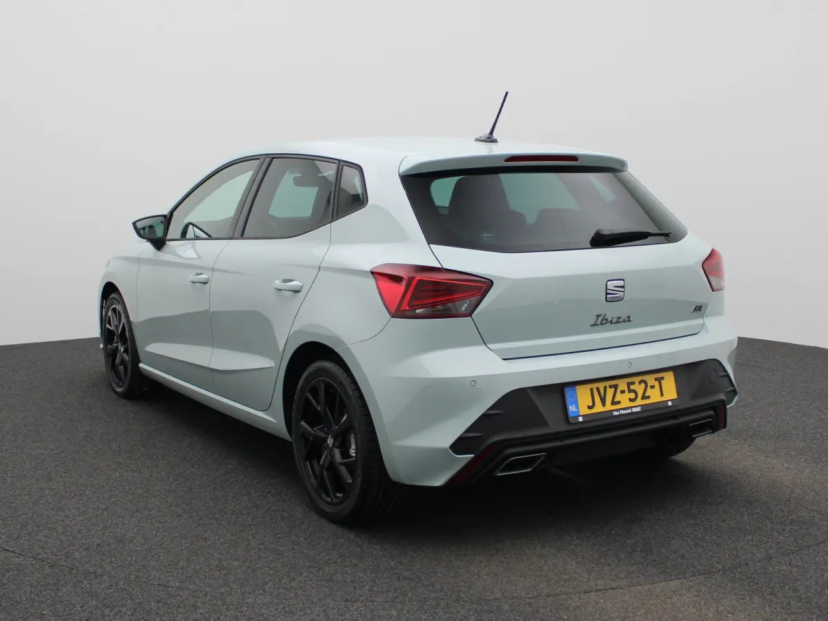 1.0 EcoTSI FR Business Connect 115 PK AUTOMAAT | Parkeersensoren | Achteruitrijcamera | Full Link | Digitaal Dashboard | Climate Control | Cruise Control | Stoelverwarming | Direct leverbaar
