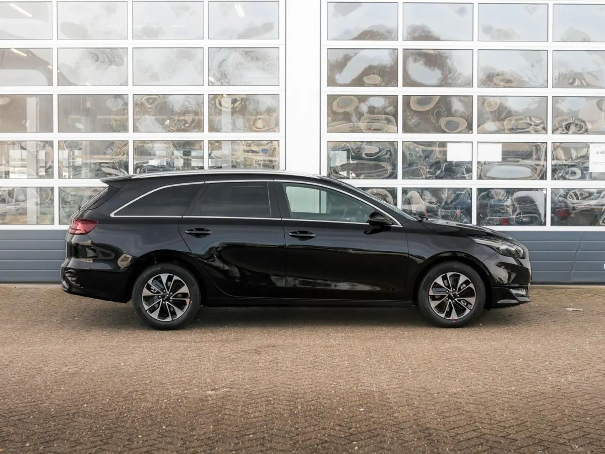1.0 T-GDi MHEV Design Edition | Dodehoek Assistentie | Stoel&Stuur Verwarming | JBL | Parkeersensoren Voor&Achter