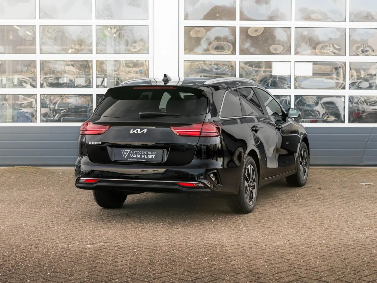 1.0 T-GDi MHEV Design Edition | Dodehoek Assistentie | Stoel&Stuur Verwarming | JBL | Parkeersensoren Voor&Achter