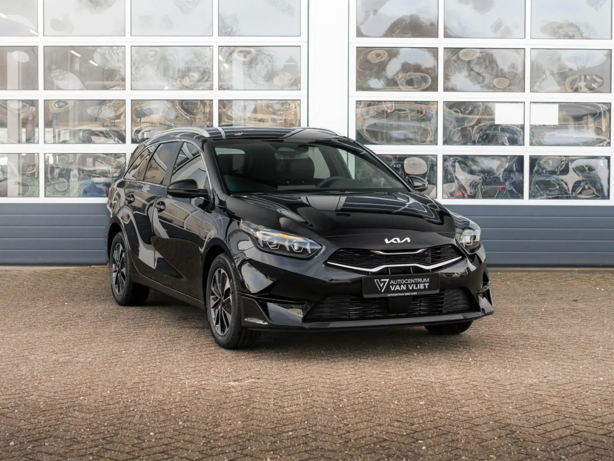 1.0 T-GDi MHEV Design Edition | Dodehoek Assistentie | Stoel&Stuur Verwarming | JBL | Parkeersensoren Voor&Achter