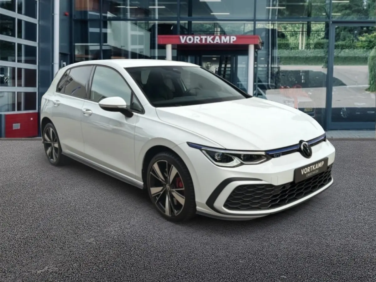 1.4 TSI GTE CAMERA/ACC/IQ-LIGHTS/STOEL+STUURVERW/NAVI/CARPLAY