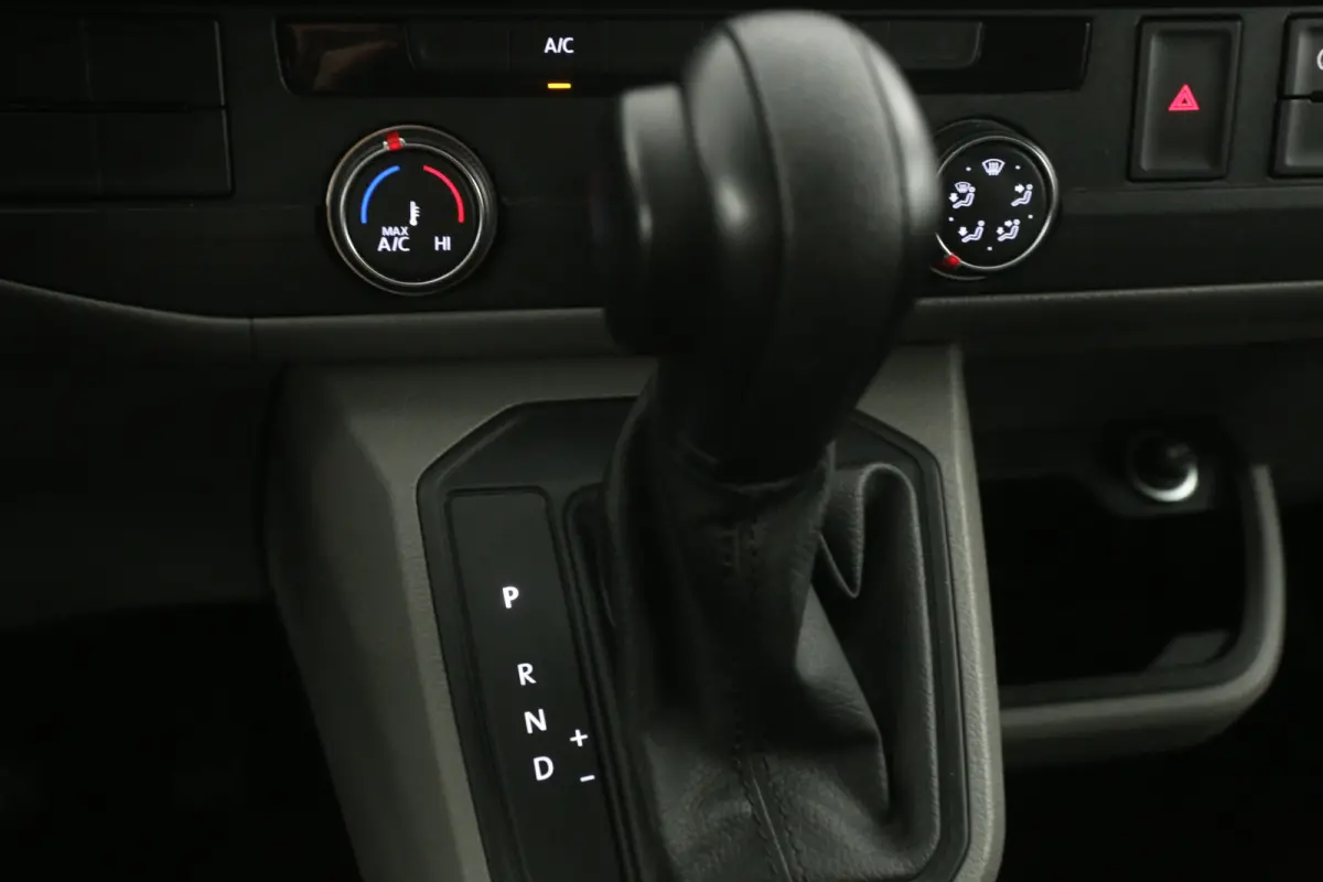 2.0 TDI 150PK DSG L2H1 | Koelwagen 0° | Automaat | Airco | 3 Zits | Koelauto | Parkeersens.