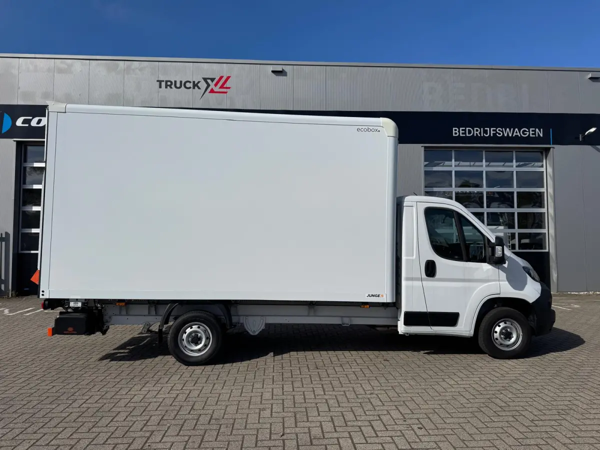 2.2 MultiJet 3.5t 180pk > BPM Vrij!/Bakwagen met laadklep! 1015kg laadvermogen/meubelbak + laadklep