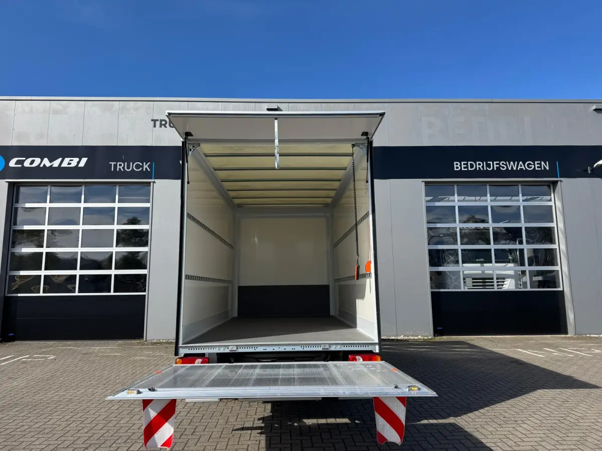 2.2 MultiJet 3.5t 180pk > BPM Vrij!/Bakwagen met laadklep! 1015kg laadvermogen/meubelbak + laadklep