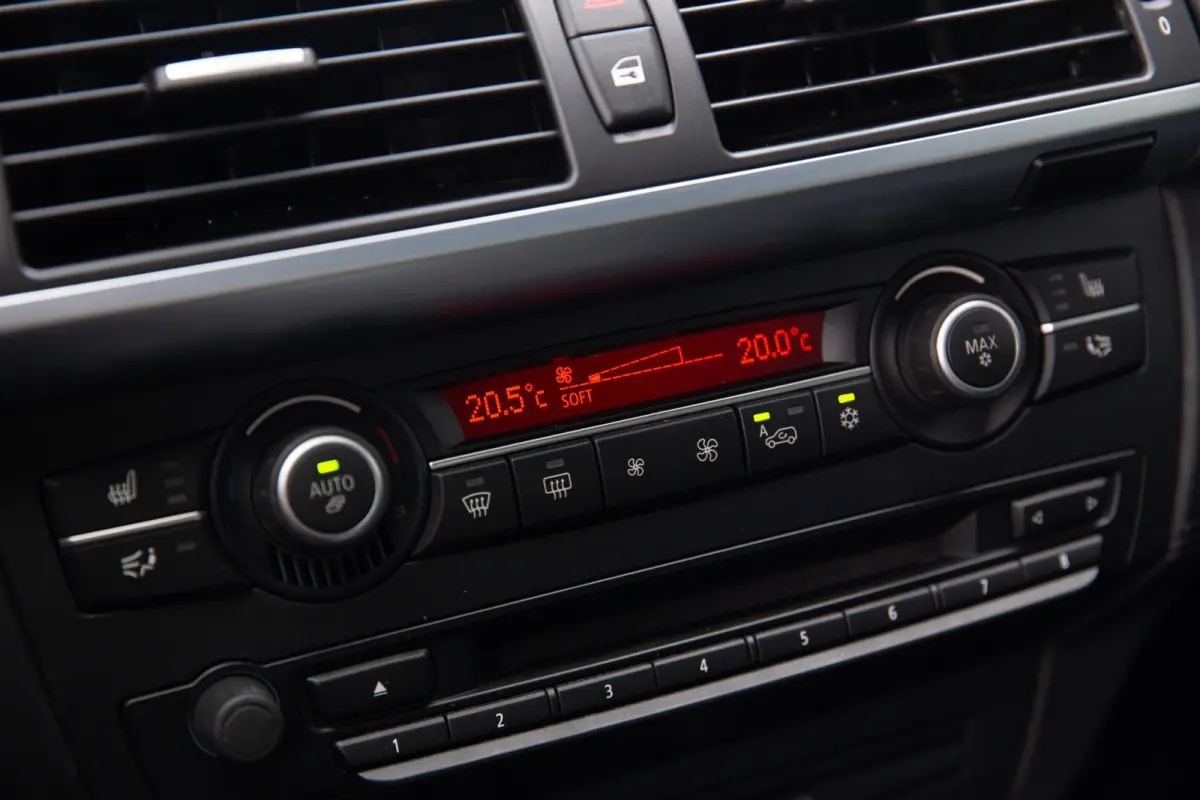 M50d , Adap. Cruise, Head-up Display, Stuurverwarming, NAP