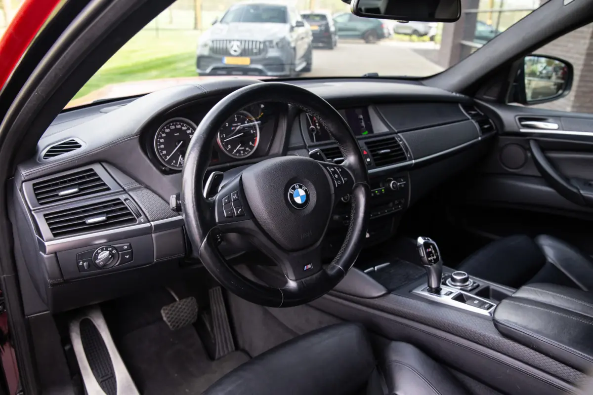M50d , Adap. Cruise, Head-up Display, Stuurverwarming, NAP