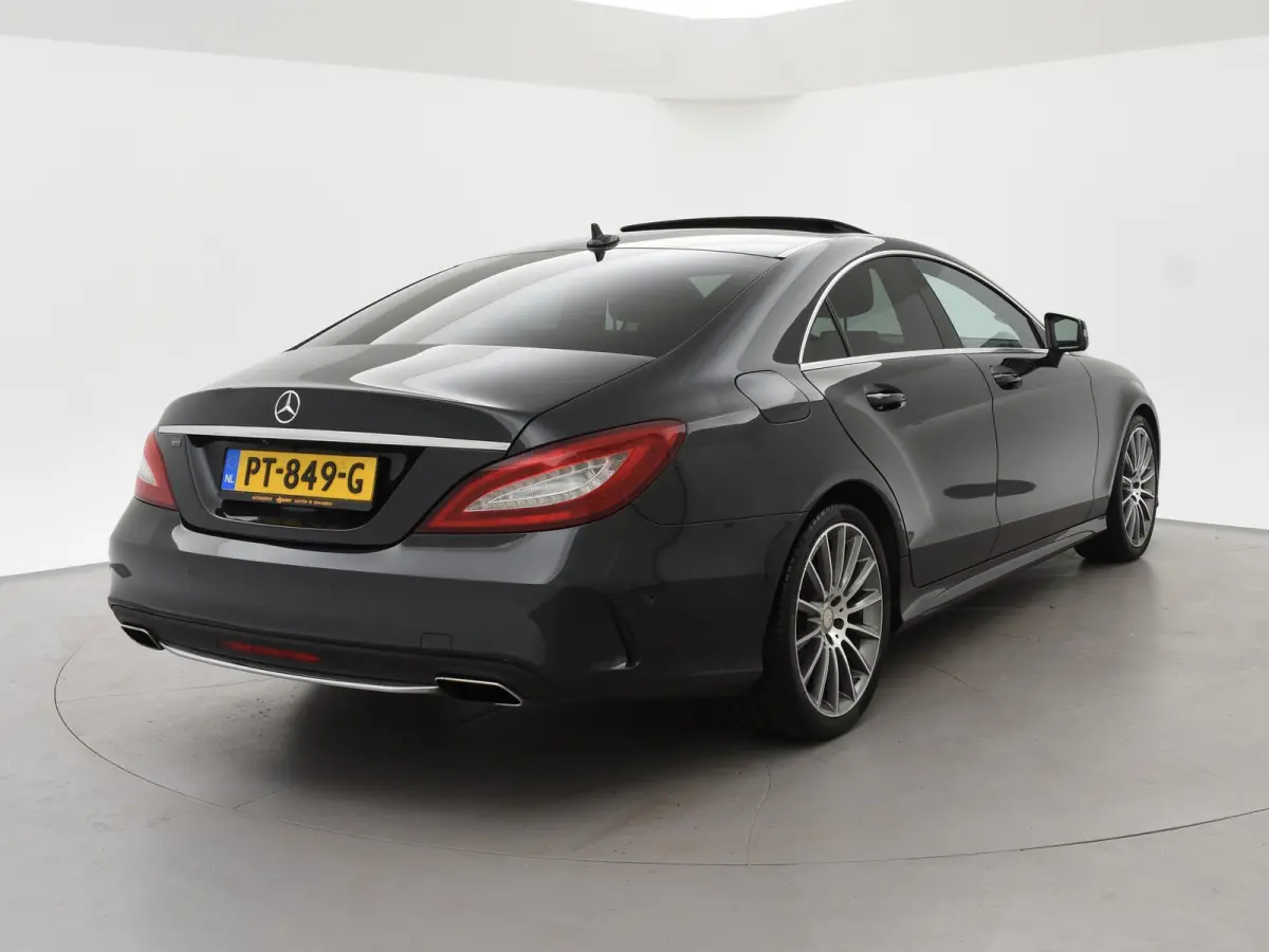 220d AUT9 AMG SPORT + SCHUIFDAK | 19 INCH | MEMORY | LEDER | CAMERA | STOELVERW. V+A