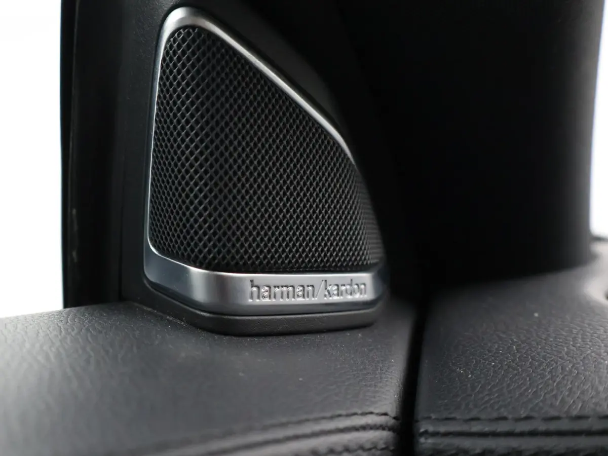 220d AUT9 AMG SPORT + SCHUIFDAK | 19 INCH | MEMORY | LEDER | CAMERA | STOELVERW. V+A