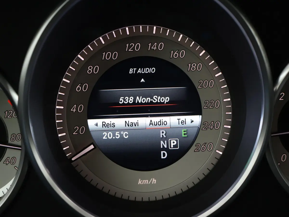 220d AUT9 AMG SPORT + SCHUIFDAK | 19 INCH | MEMORY | LEDER | CAMERA | STOELVERW. V+A
