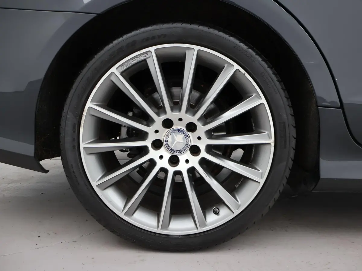 220d AUT9 AMG SPORT + SCHUIFDAK | 19 INCH | MEMORY | LEDER | CAMERA | STOELVERW. V+A