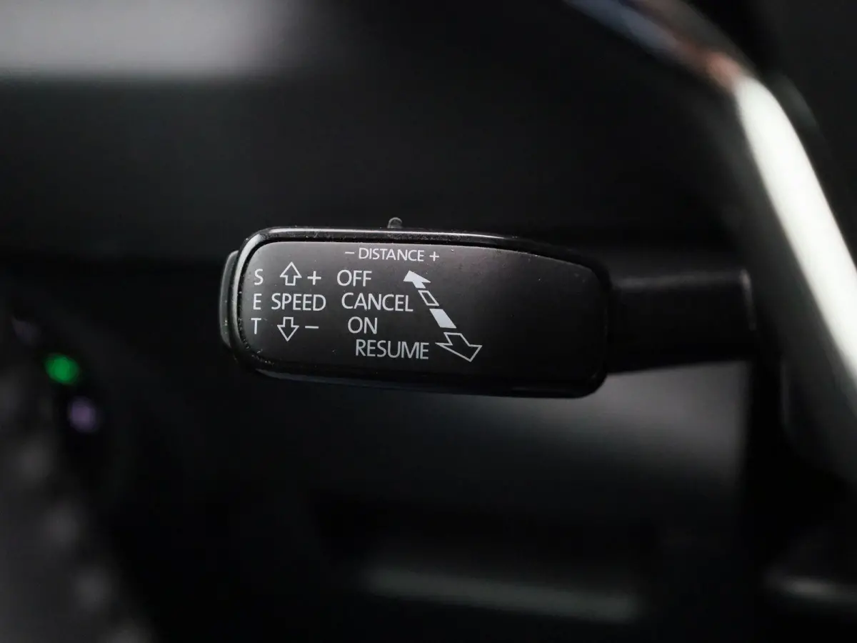 1.5 TSI ACT Business Edition | Automaat | Apple Carplay / Android Auto | Navigatie | camera | Virtual Cockpit | Verwarmde Stoelen | Cruise Control | Stuur verwarming