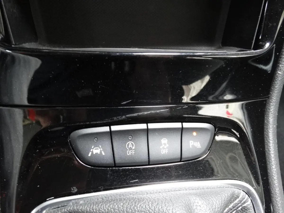1.2 110pk Elegance/Trekhaak/Carplay