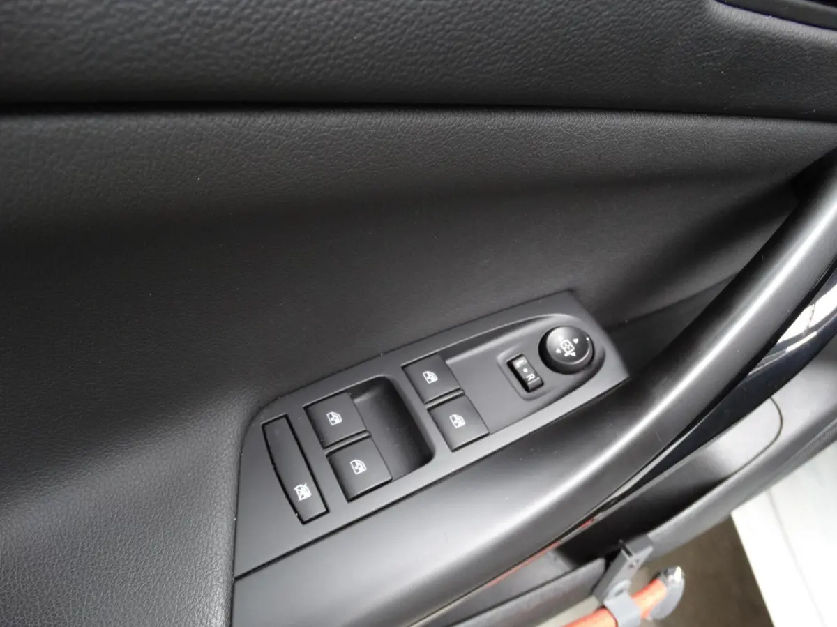 1.2 110pk Elegance/Trekhaak/Carplay