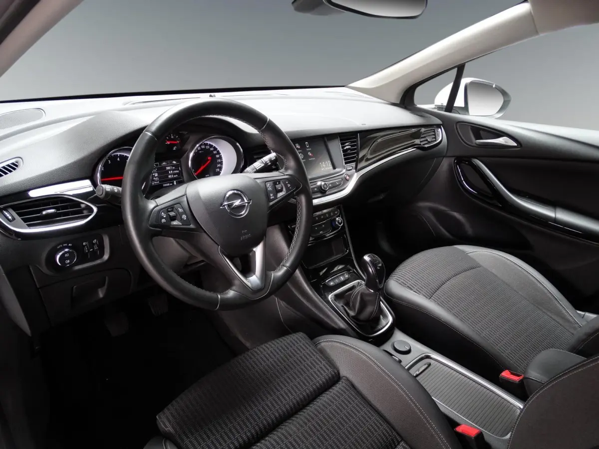 1.2 110pk Elegance/Trekhaak/Carplay