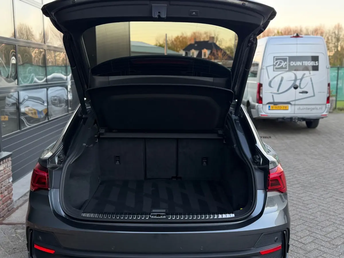 35 TFSI S-Line 150 pk Blackstyle -RS Leer-Pano-Camera