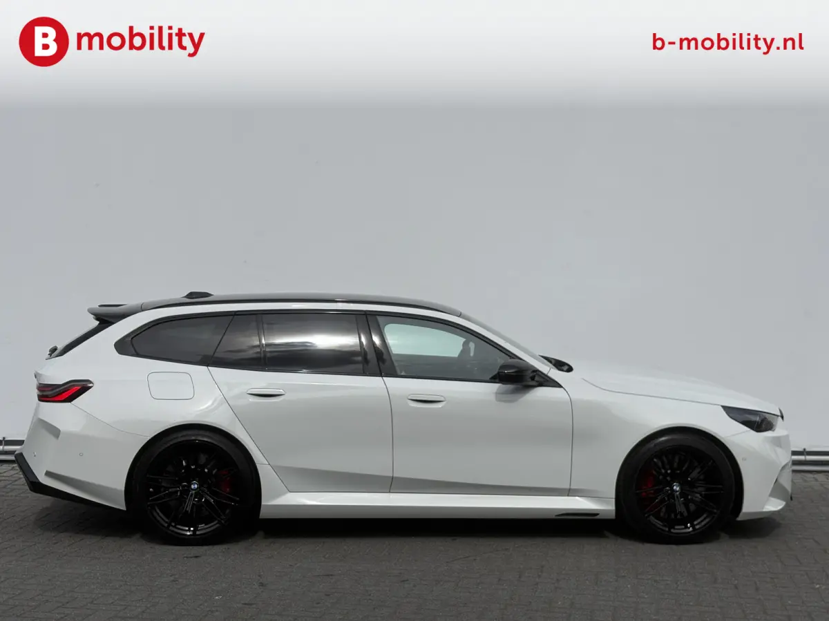 M5 M-Drivers Package Origineel NL Trekhaak Onderhoudscontract | Bowers&Wilkins | Stoelverwarming/Ventilatie | Head-Up