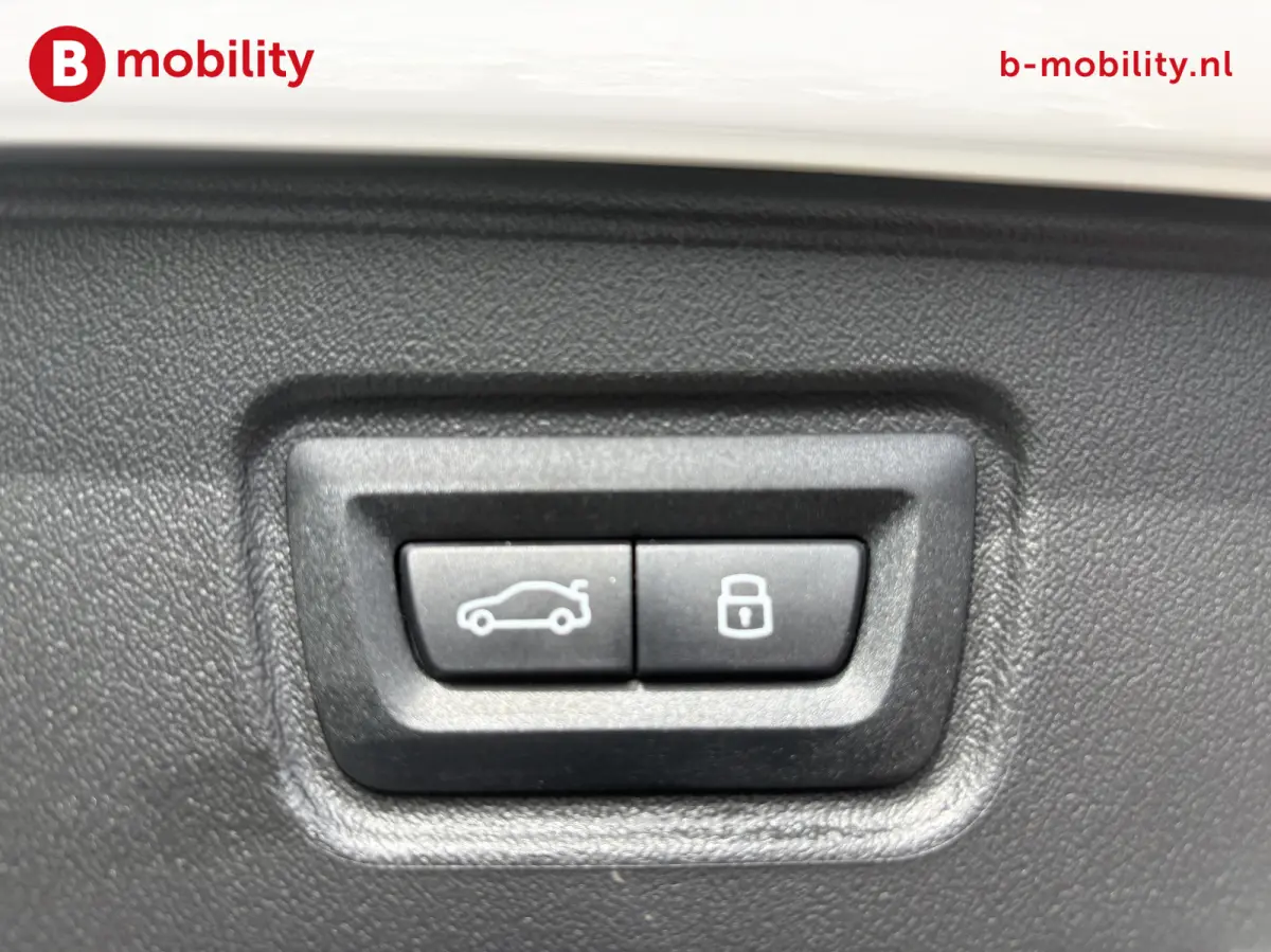 M5 M-Drivers Package Origineel NL Trekhaak Onderhoudscontract | Bowers&Wilkins | Stoelverwarming/Ventilatie | Head-Up