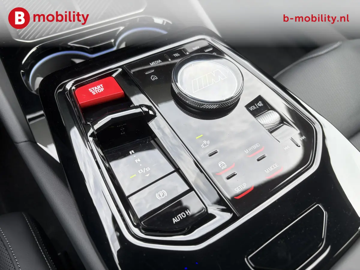 M5 M-Drivers Package Origineel NL Trekhaak Onderhoudscontract | Bowers&Wilkins | Stoelverwarming/Ventilatie | Head-Up