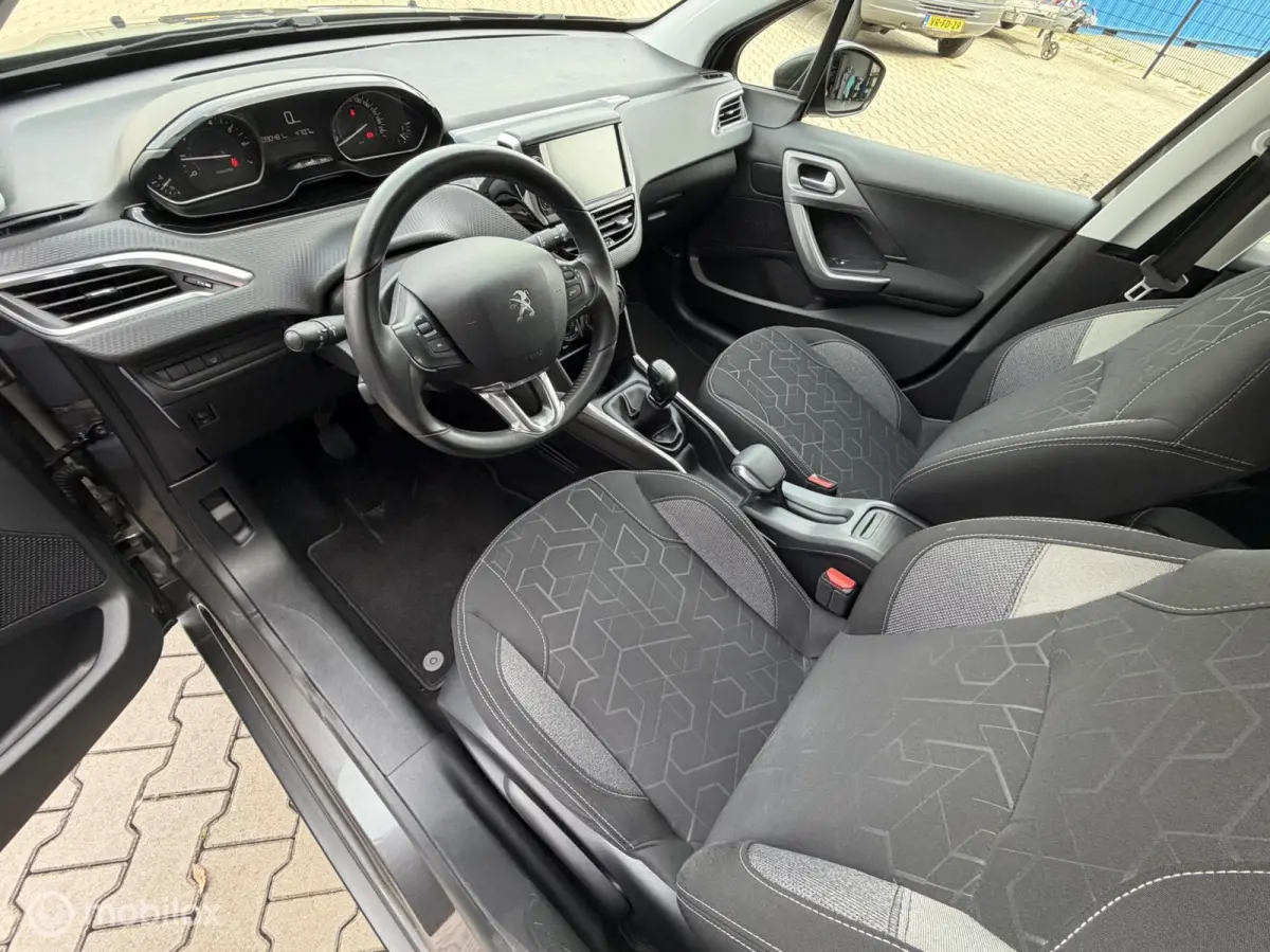 1.2 83PK Blue Lion | CRUISE | TREKHAAK | CARPLAY |